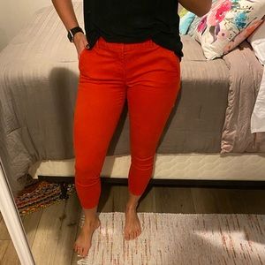 Gap 7/8 Khaki Pants | Size 6